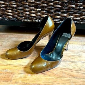 Ruthie Davis cut out Heels